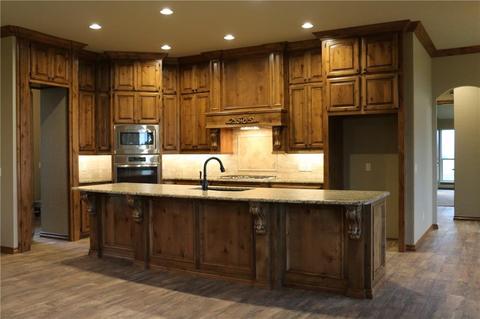 714 Hannah Dr, Tuttle, OK 73089 photo 3
