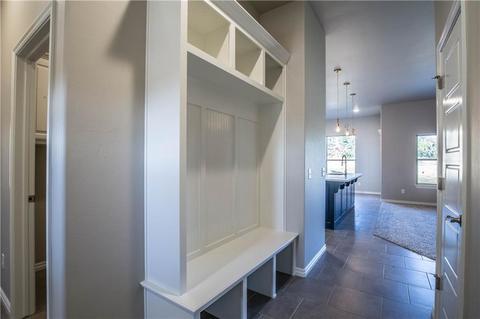 6317 Oxnard St, Edmond, OK 73034 photo 4