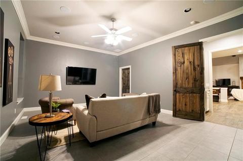 7124 N Shore Dr, Tuttle, OK 73089 photo 10