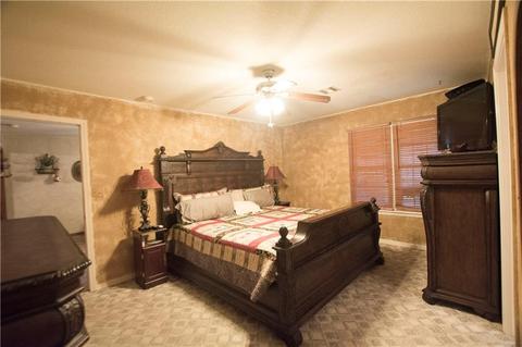 117 E Jefferson St, Tecumseh, OK 74873 photo 7