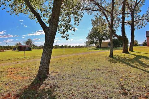 211 S Morgan, Tuttle, OK 73089 photo 36