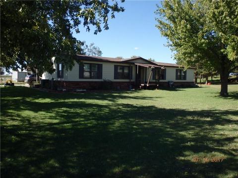 620 N 11th, Thomas, OK 73669 photo 2