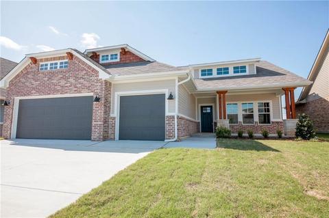 2117 Cox Ln, Moore, OK 73160 photo 1