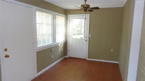920 E Cypress St, Altus, OK 73521 photo 11