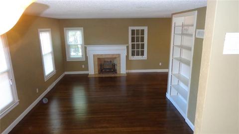 920 E Cypress St, Altus, OK 73521 photo 14