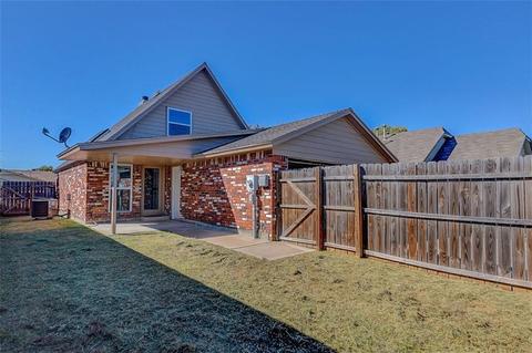 2124 Meench Dr, Moore, OK 73170 photo 3