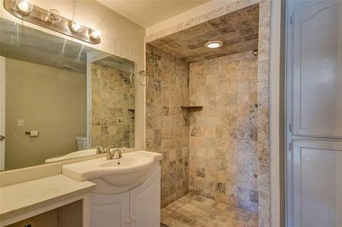 2124 Meench Dr, Moore, OK 73170 photo 20