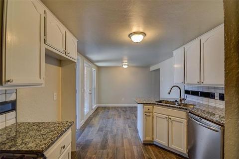 2124 Meench Dr, Moore, OK 73170 photo 12