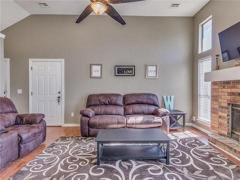 2301 Cedar Brook Dr, Moore, OK 73160 photo 8