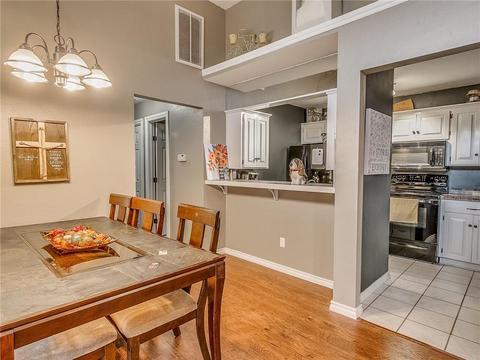 2301 Cedar Brook Dr, Moore, OK 73160 photo 10