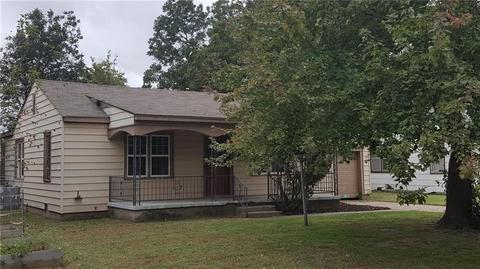 102 E Haddock St, Norman, OK 73069 photo 1