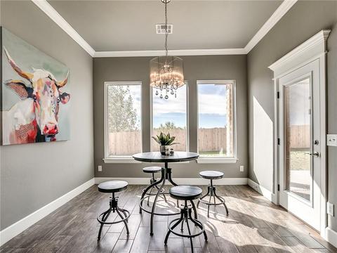 2300 E Kellan Crt, Mustang, OK 73064 photo 17