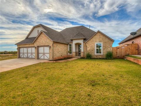 2300 E Kellan Crt, Mustang, OK 73064 photo 2