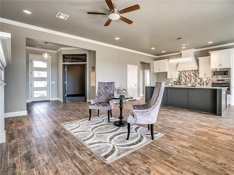 2300 E Kellan Crt, Mustang, OK 73064 photo 7