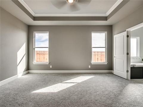 2300 E Kellan Crt, Mustang, OK 73064 photo 22