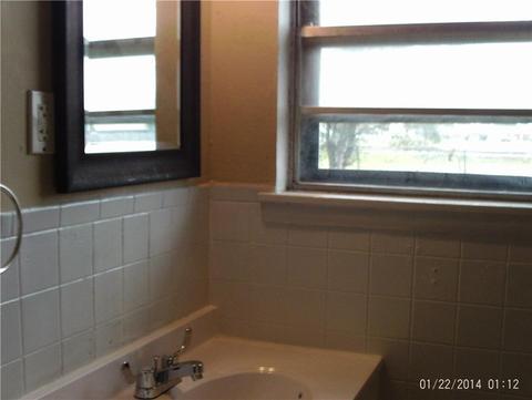 1208 Scott, Altus, OK 73521 photo 4