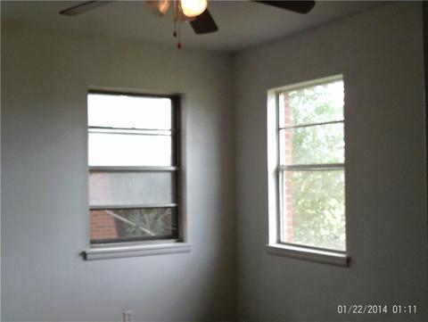 1208 Scott, Altus, OK 73521 photo 6