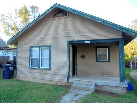 1129 E 9th, Shawnee, OK 74801 photo 1