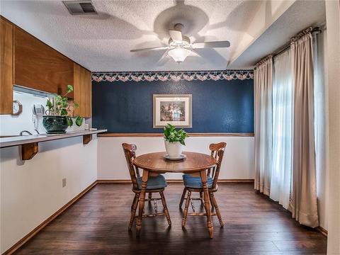 2103 Westmore Dr, Moore, OK 73170 photo 5