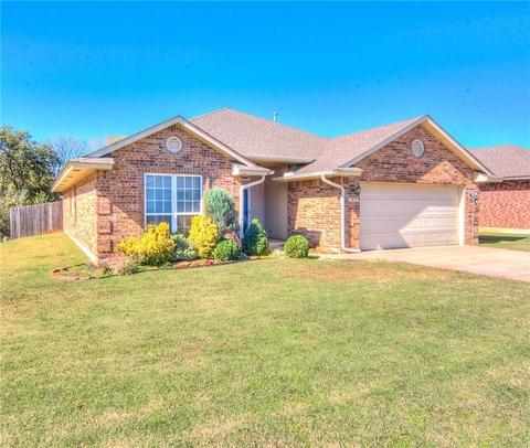 1817 Meadow Run Dr, Moore, OK 73160 photo 1