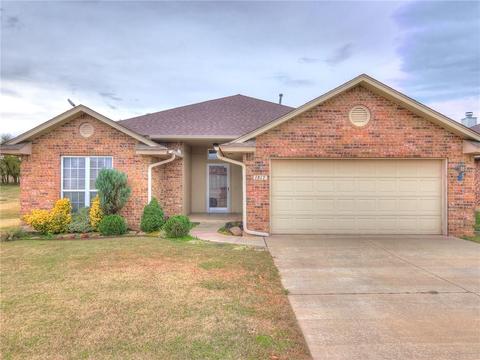 1817 Meadow Run Dr, Moore, OK 73160 photo 2