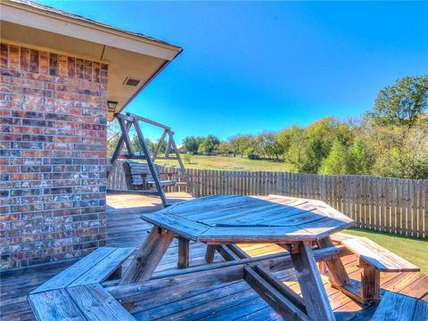 1817 Meadow Run Dr, Moore, OK 73160 photo 32