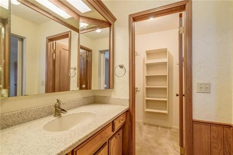 8675 Rolling Meadows Dr, Guthrie, OK 73044 photo 13