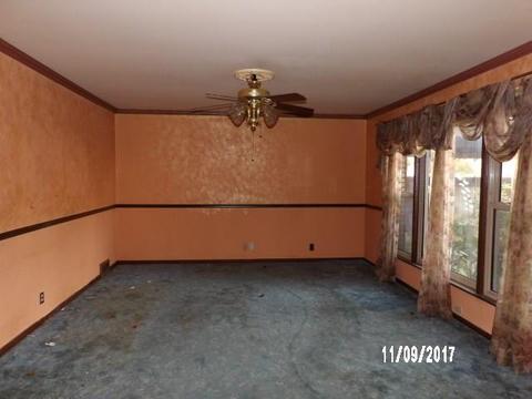 1103 E 6th St, Cushing, OK 74023 photo 9
