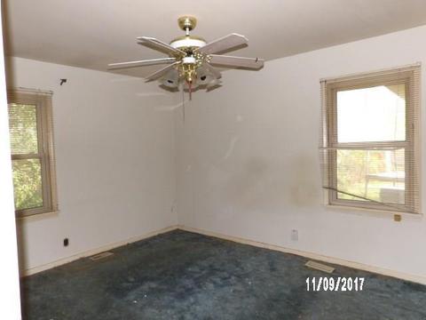1103 E 6th St, Cushing, OK 74023 photo 5