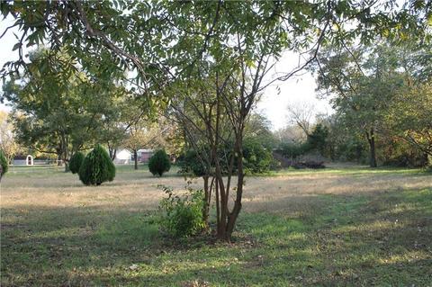 810 E Park St, Tecumseh, OK 74873 photo 17
