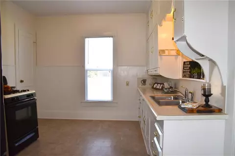 1501 E Springer, Guthrie, OK 73044 photo 7