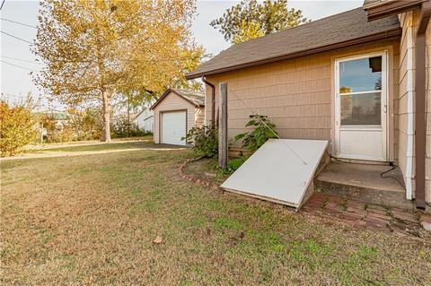 214 S Maple, Crescent, OK 73028 photo 14