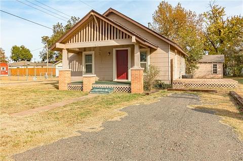214 S Maple, Crescent, OK 73028 photo 1