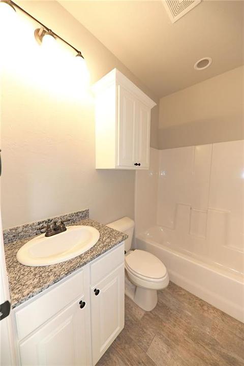 216 Timber Ln, Harrah, OK 73045 photo 16