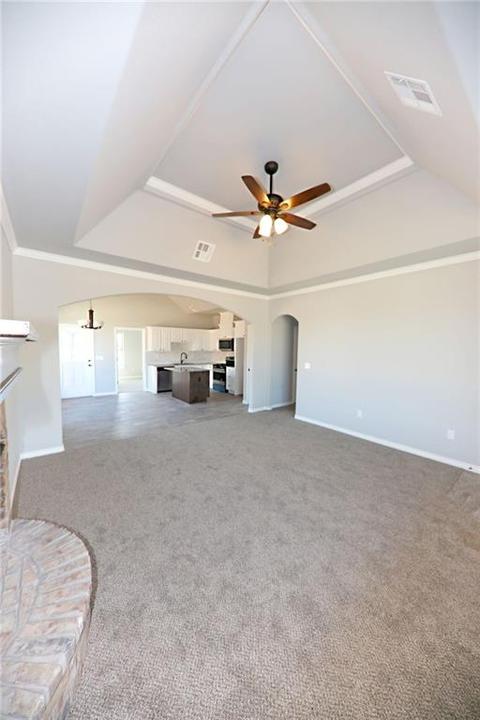 216 Timber Ln, Harrah, OK 73045 photo 4