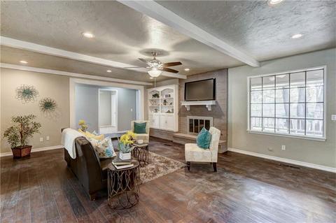608 E 9th St, Edmond, OK 73034 photo 8