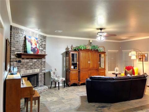 1917 Preakness Path, Guthrie, OK 73044 photo 8