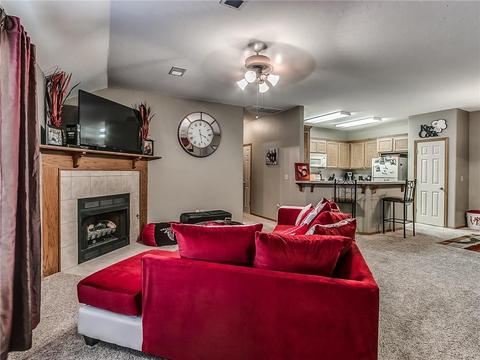912 SW 35th, Moore, OK 73160 photo 5