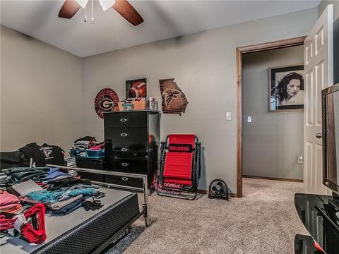 912 SW 35th, Moore, OK 73160 photo 23