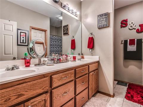 912 SW 35th, Moore, OK 73160 photo 19