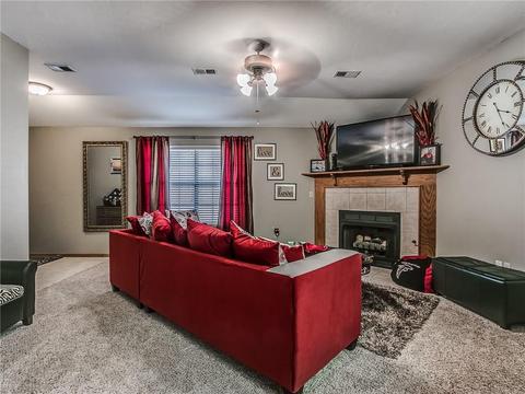 912 SW 35th, Moore, OK 73160 photo 10