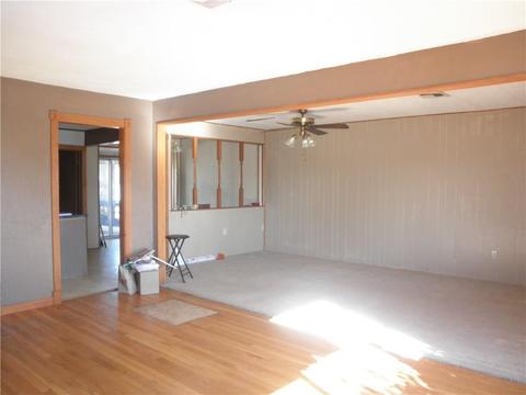 809 N 3rd St, Sayre, OK 73662 photo 7