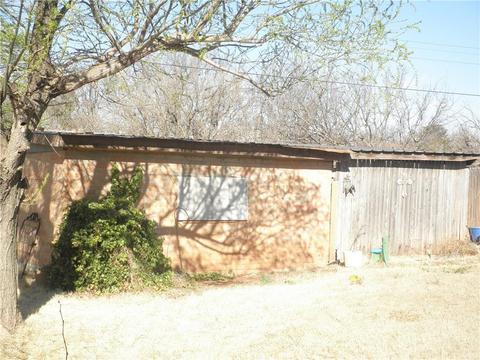 809 N 3rd St, Sayre, OK 73662 photo 25