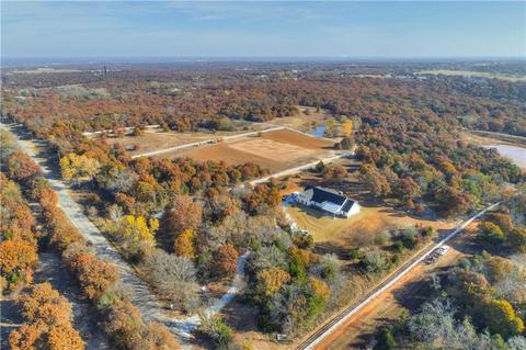 005 E Memorial, Edmond, OK 73049 photo 10