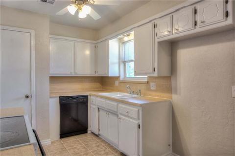 2217 Sunset St, Moore, OK 73160 photo 13