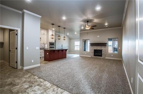 913 NE 34th Ter, Moore, OK 73160 photo 9