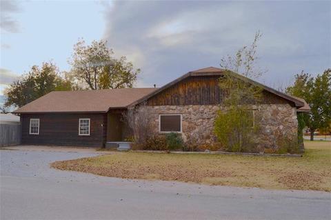 922 E Main, Sentinel, OK 73664 photo 1