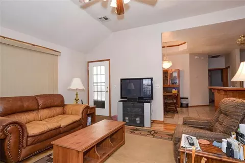 4117 Goshawk, Norman, OK 73072 photo 11