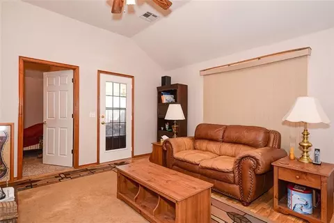 4117 Goshawk, Norman, OK 73072 photo 9