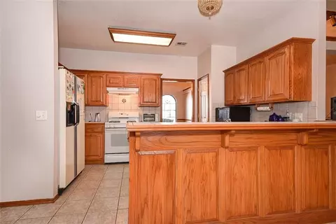4117 Goshawk, Norman, OK 73072 photo 12